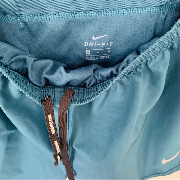 Nike Dri Fit Shorts - Picture 4 of 5